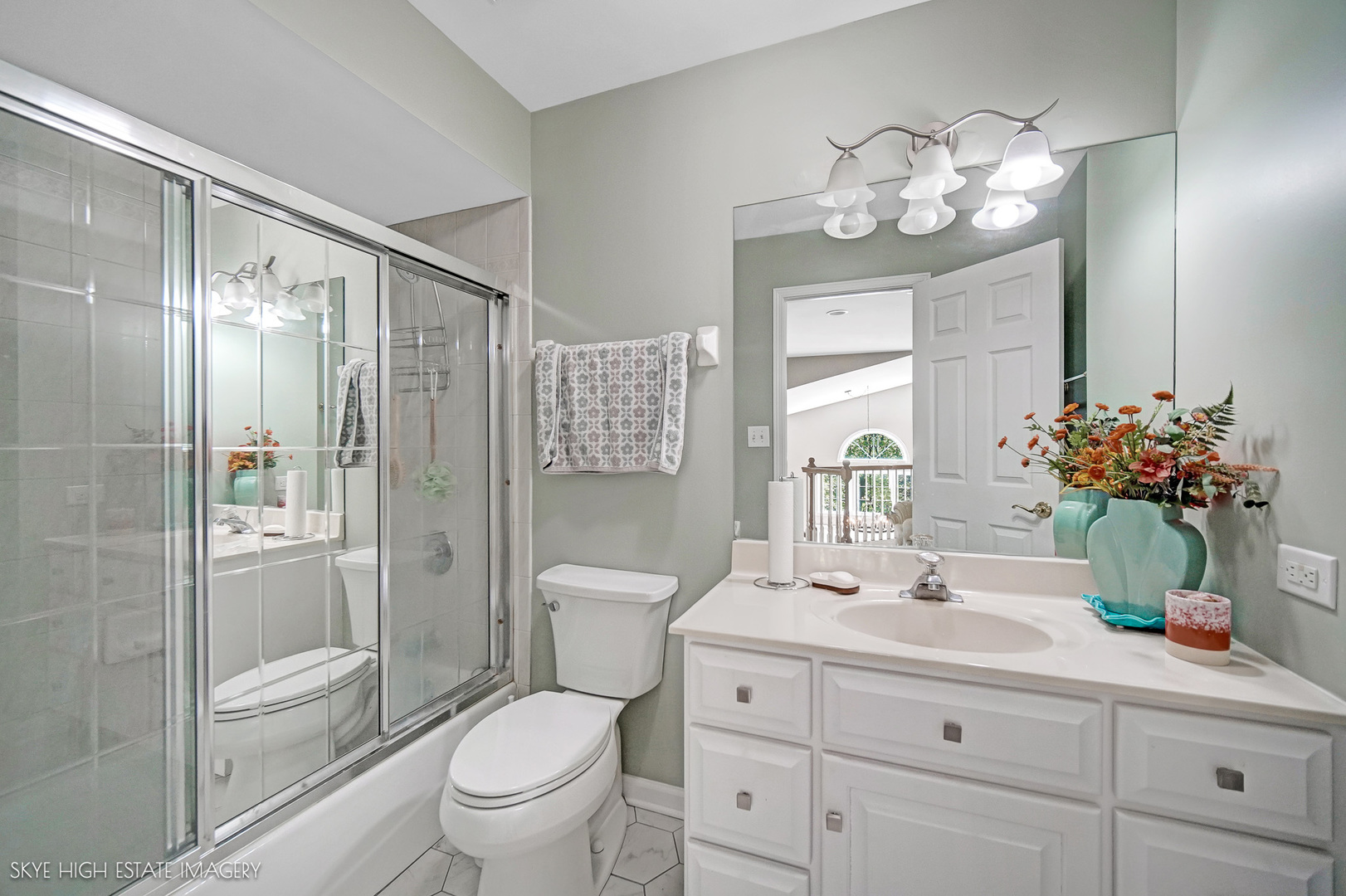 8629 Nancy Lane, Orland Park, IL 60462