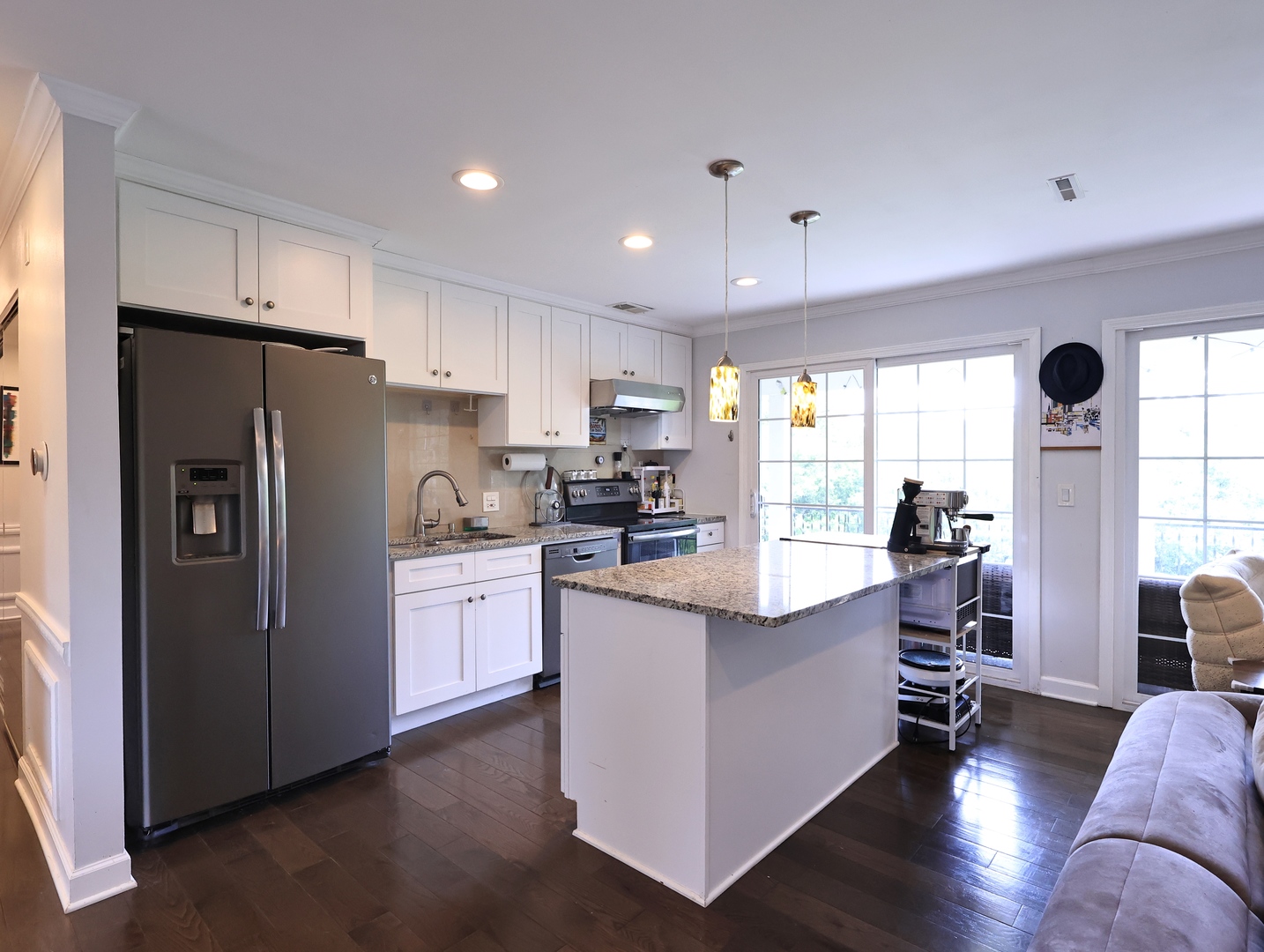 38 Ct of Greenway, Northbrook, IL 60062