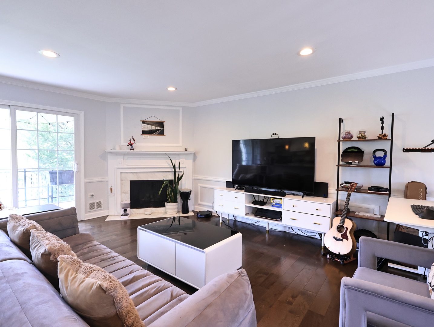 38 Ct of Greenway, Northbrook, IL 60062