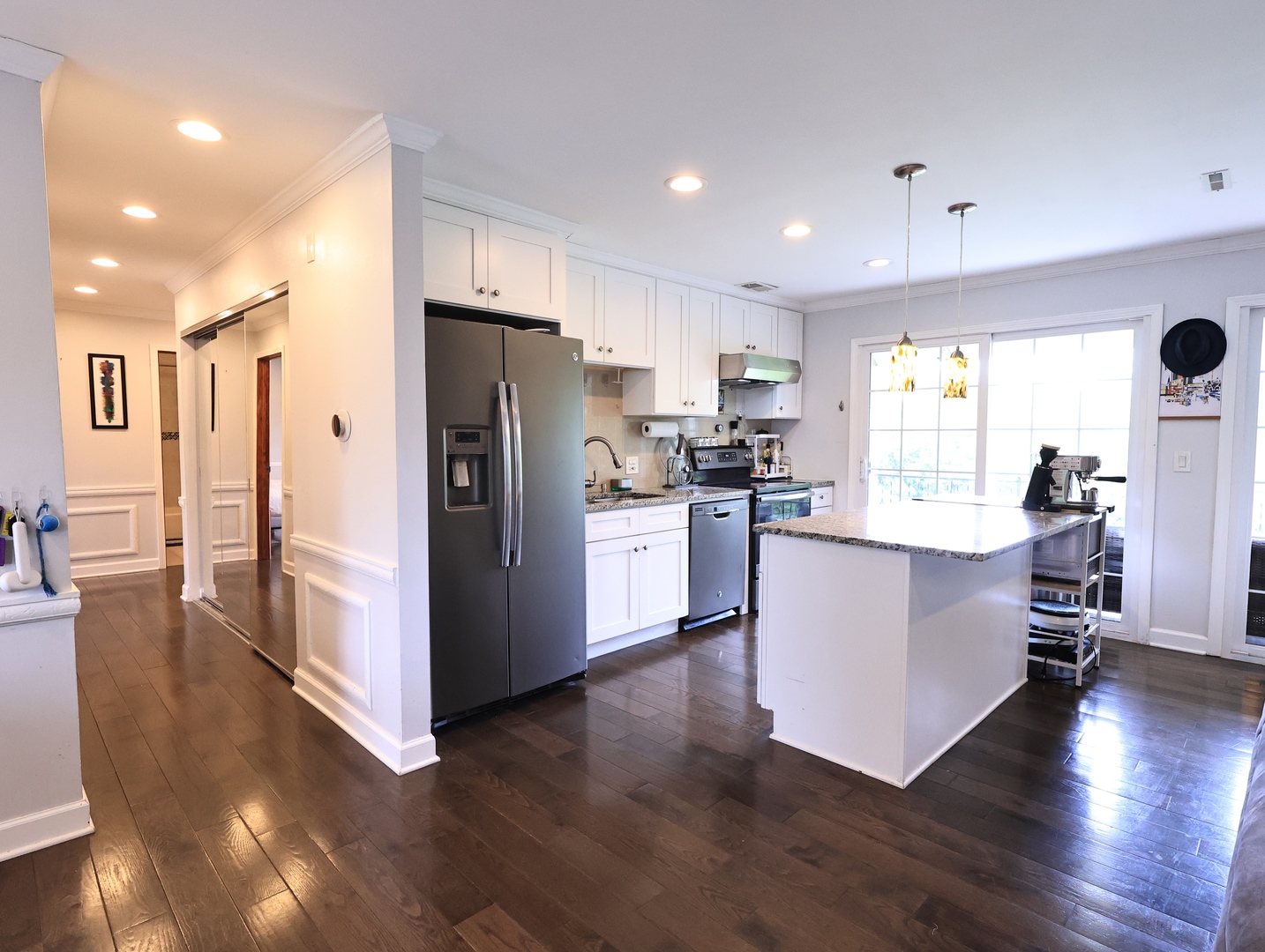38 Ct of Greenway, Northbrook, IL 60062