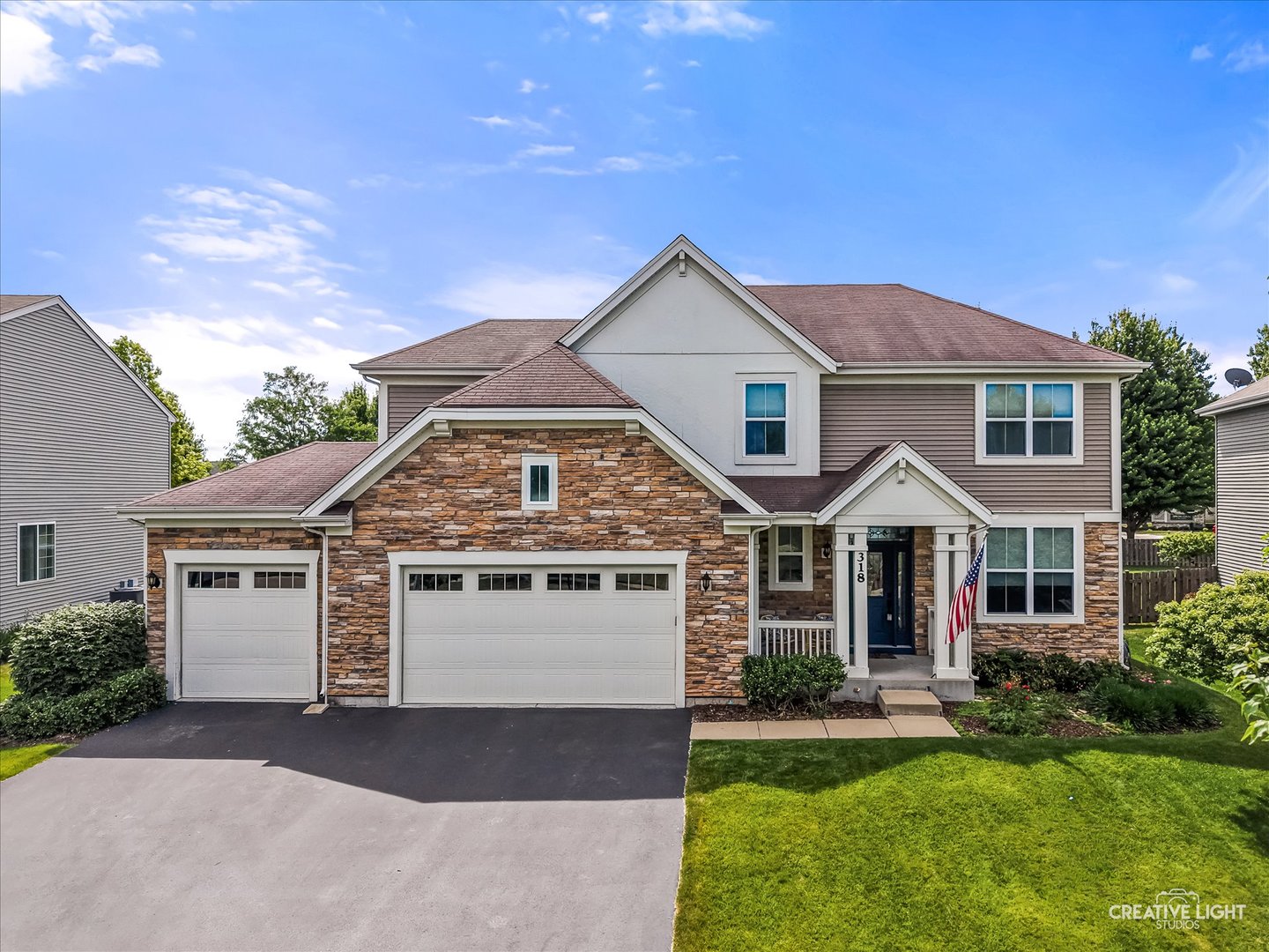 318 Winthrop Drive, Oswego, IL 60543