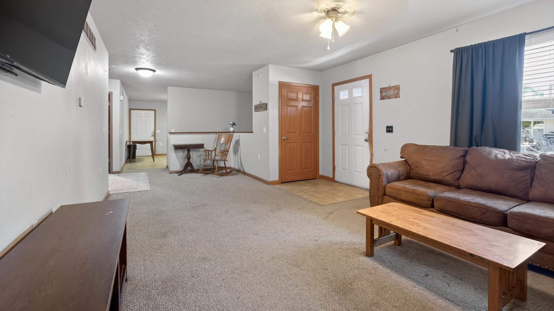 1205 W Grove Street, Bloomington, IL 61701