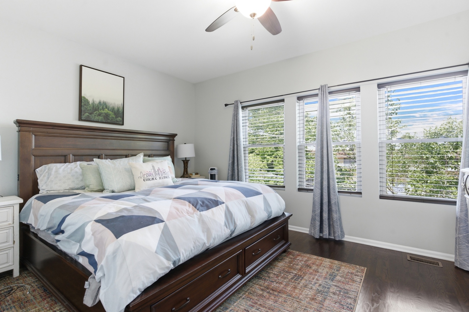 7308 CIRCLE Avenue #2M, Forest Park, IL 60130