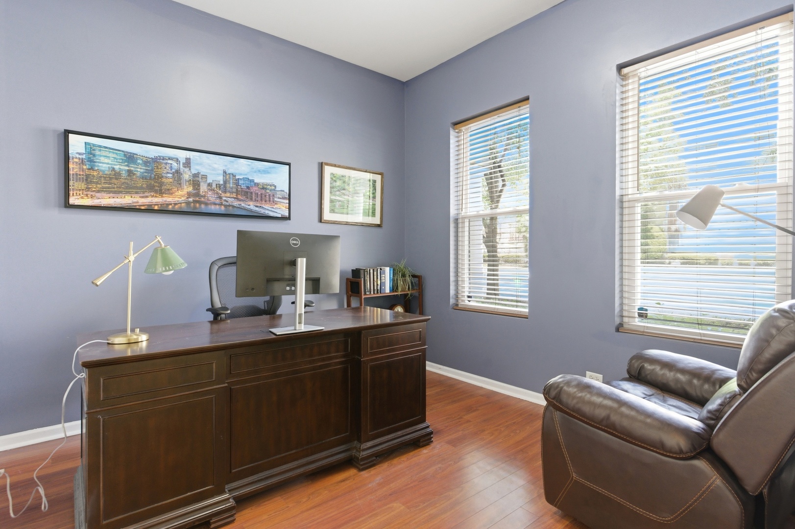 7308 CIRCLE Avenue #2M, Forest Park, IL 60130