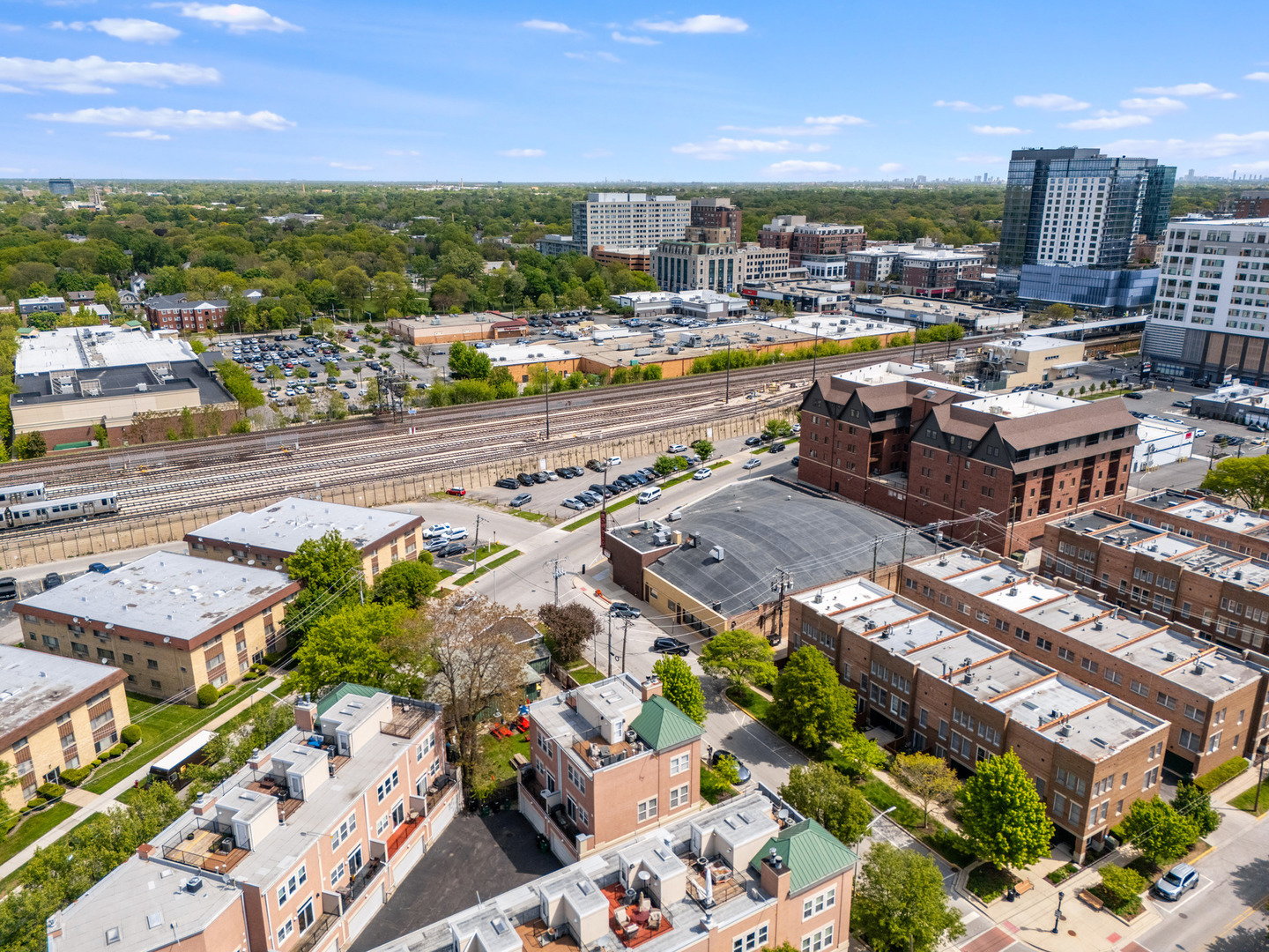 7308 CIRCLE Avenue #2M, Forest Park, IL 60130