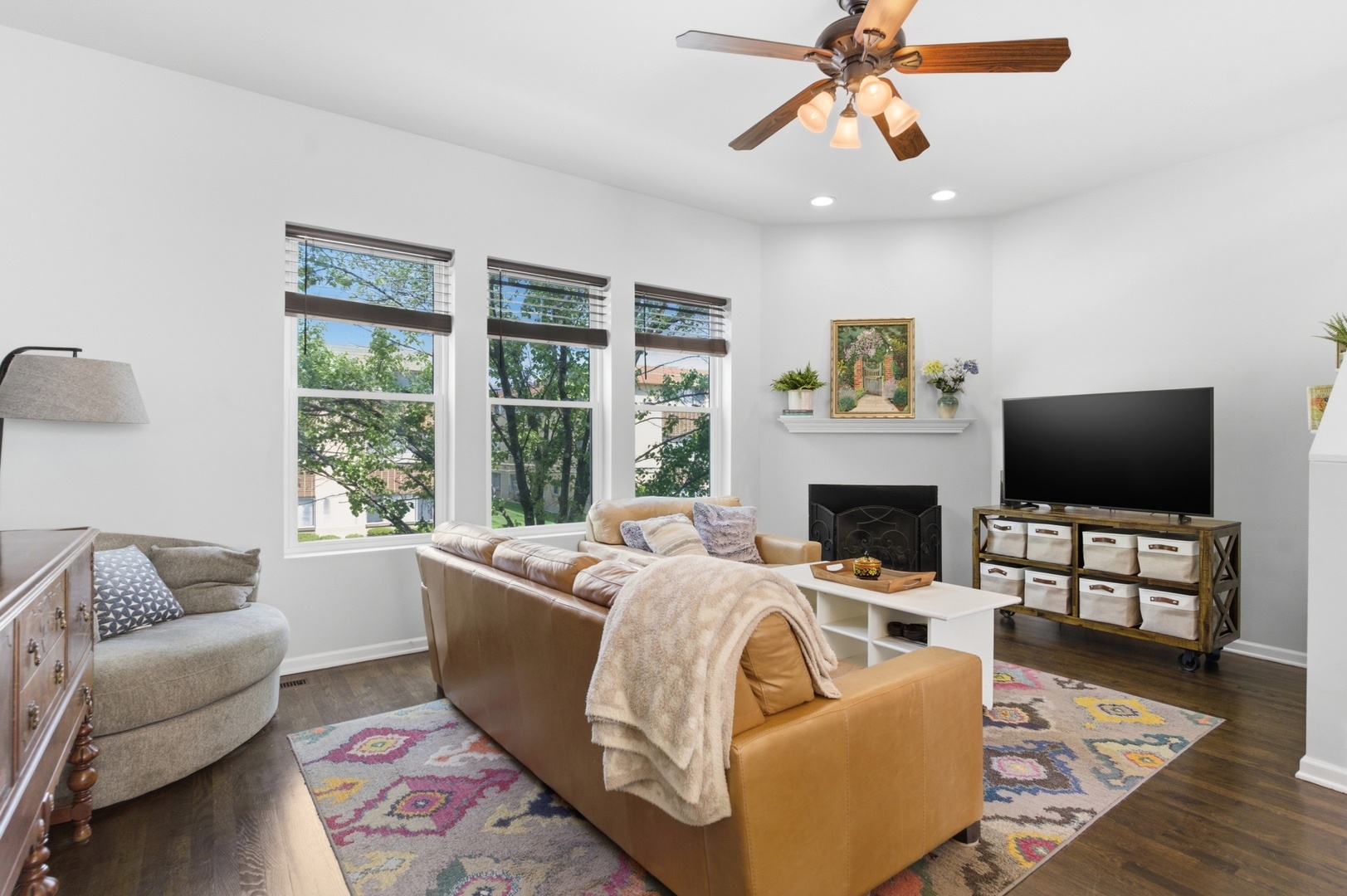 7308 CIRCLE Avenue #2M, Forest Park, IL 60130