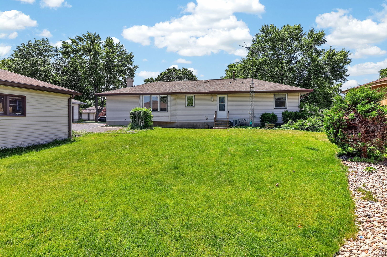 3263 D Hutchison Avenue, Joliet, IL 60431