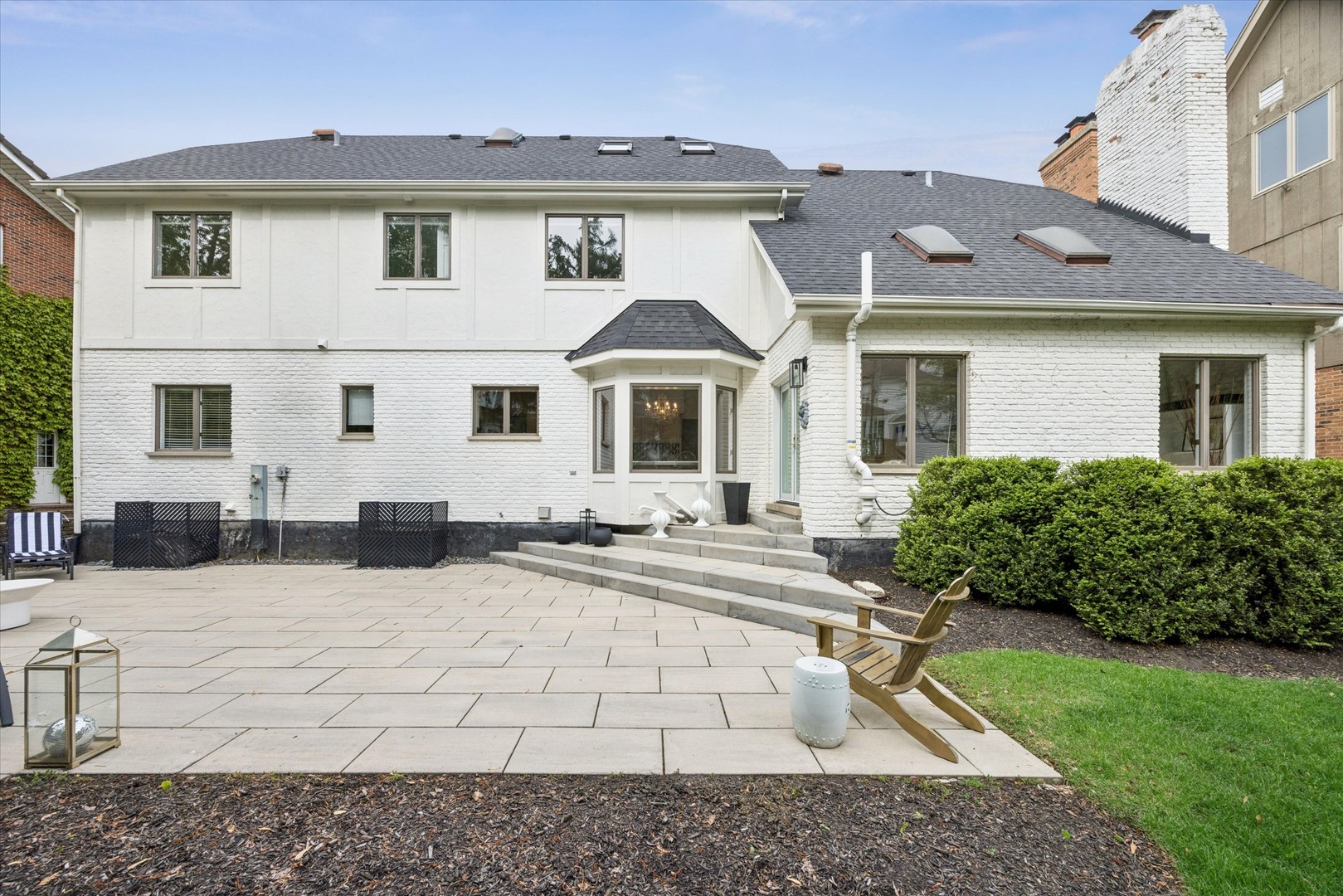 825 S BODIN Street, Hinsdale, IL 60521