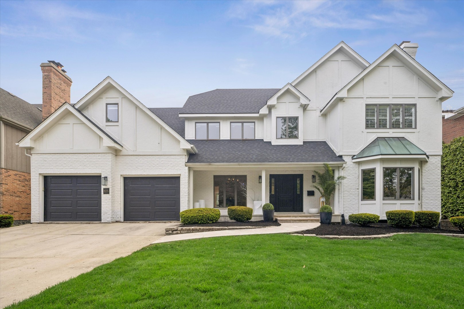 825 S BODIN Street, Hinsdale, IL 60521