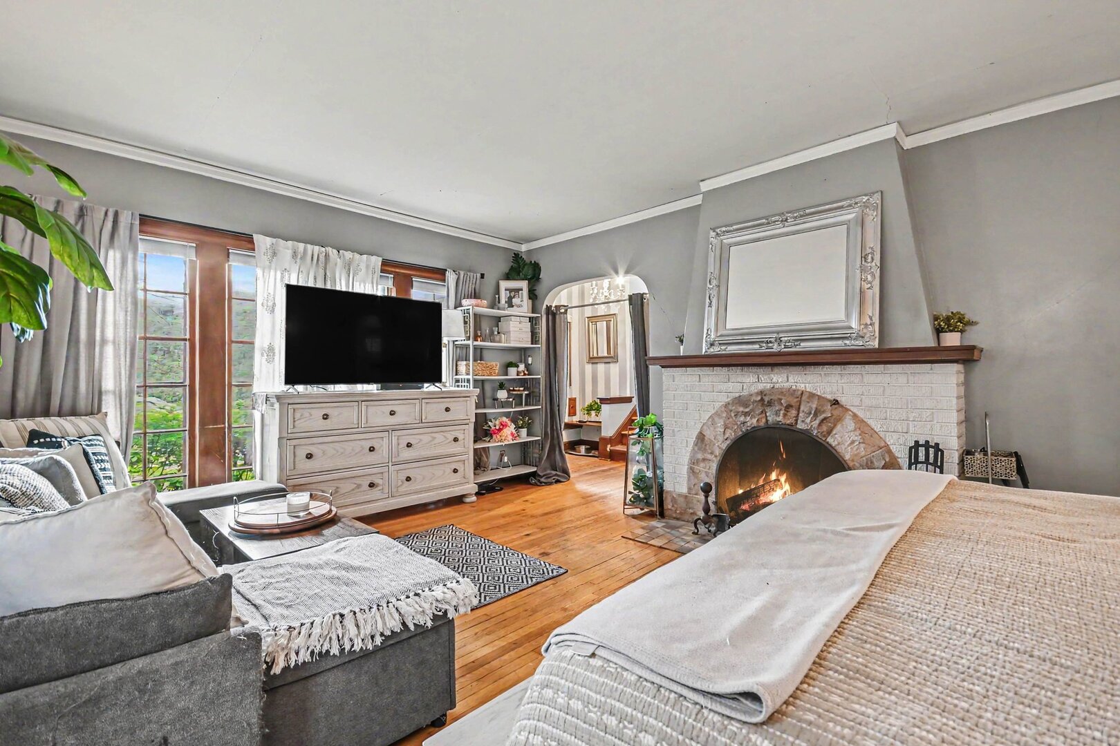 1006 Rogers Court, Waukegan, IL 60085