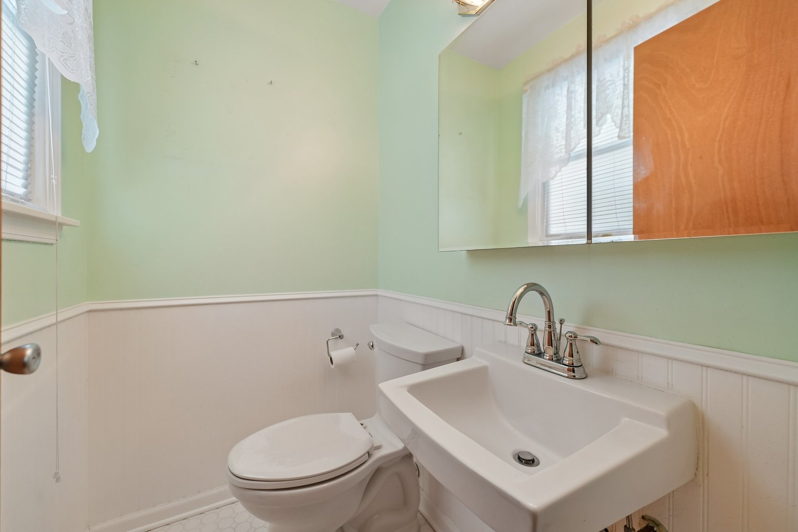 9136 W 91st Place, Hickory Hills, IL 60457