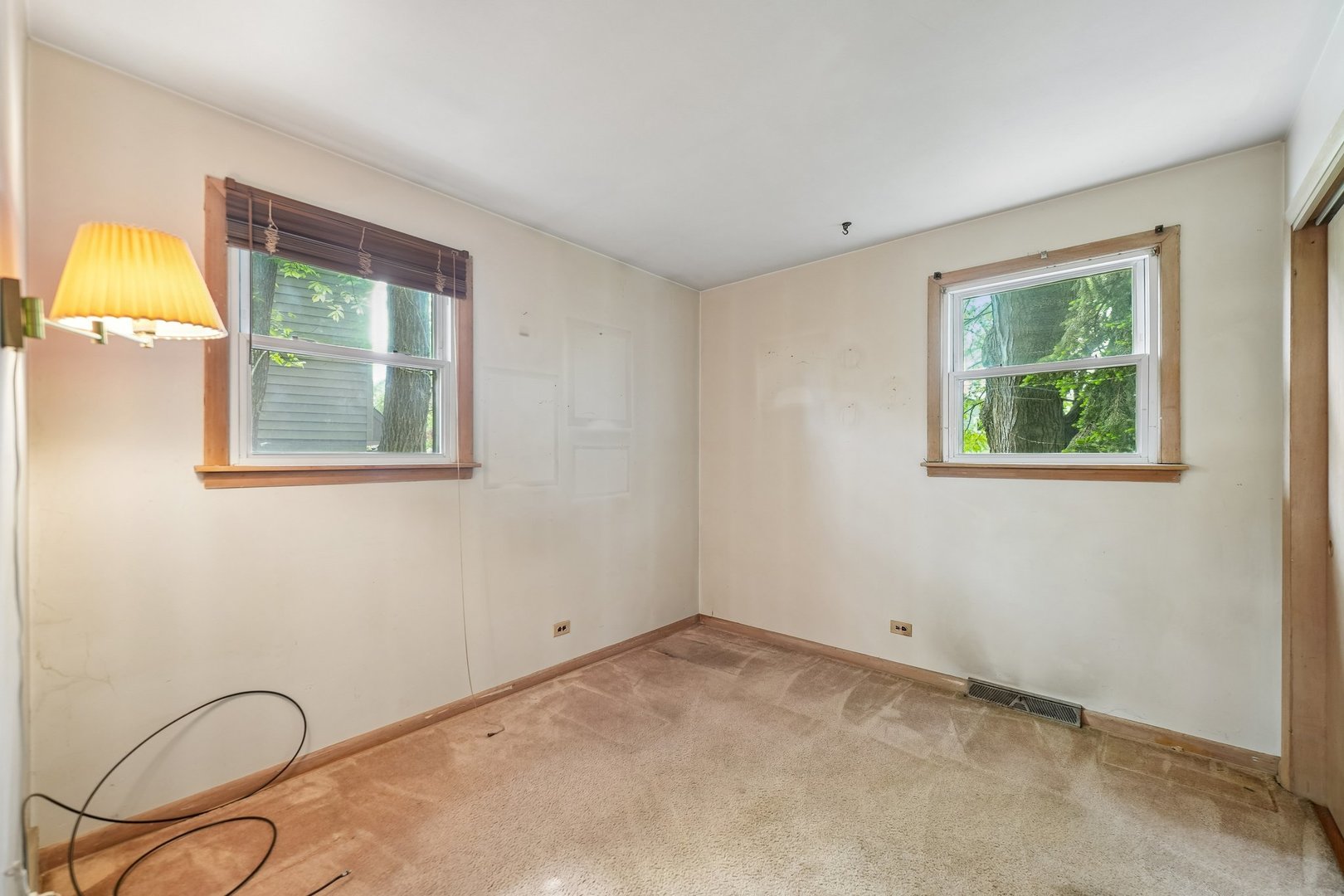 9136 W 91st Place, Hickory Hills, IL 60457