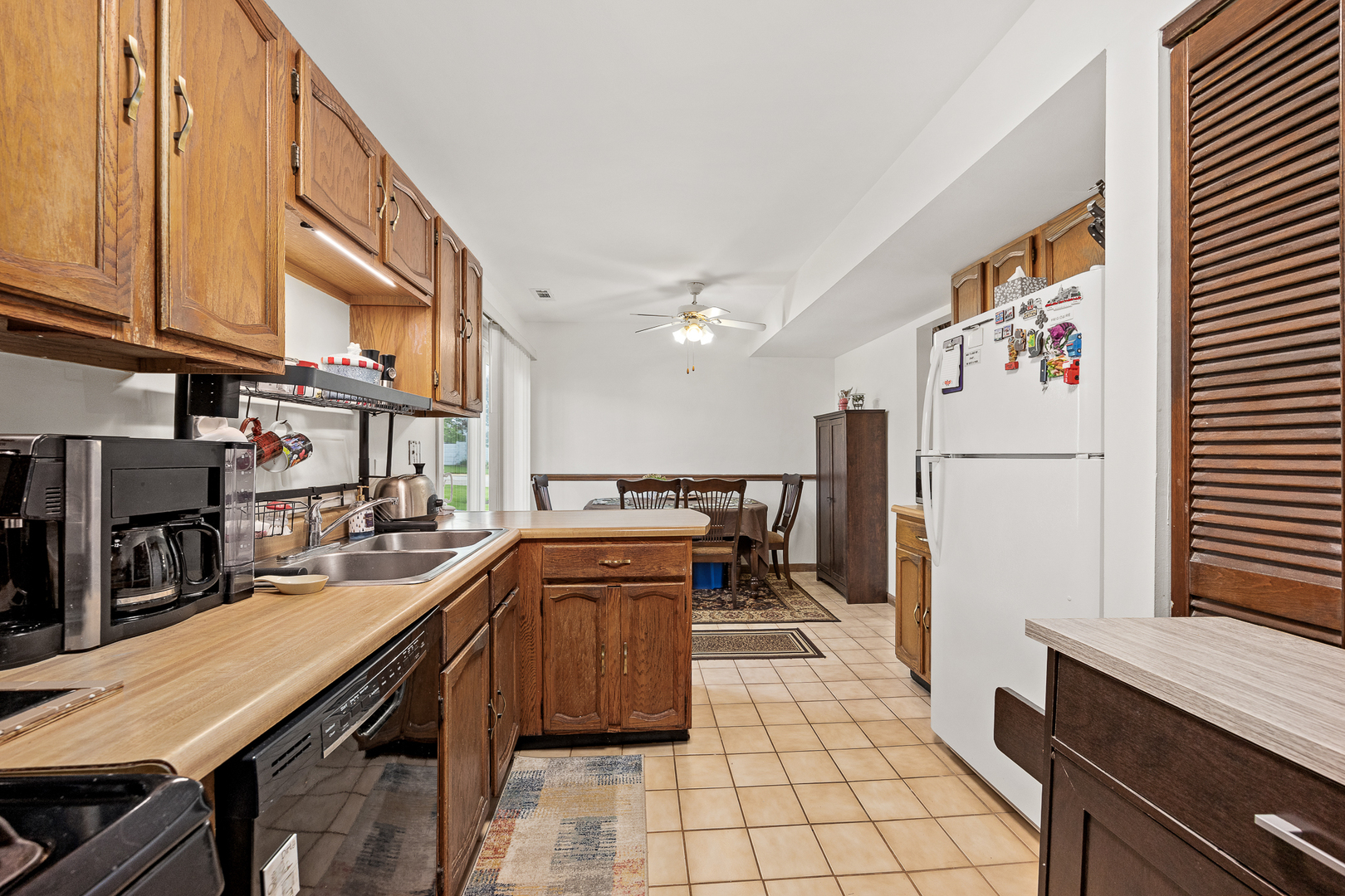 437 Wright Court, Bolingbrook, IL 60440