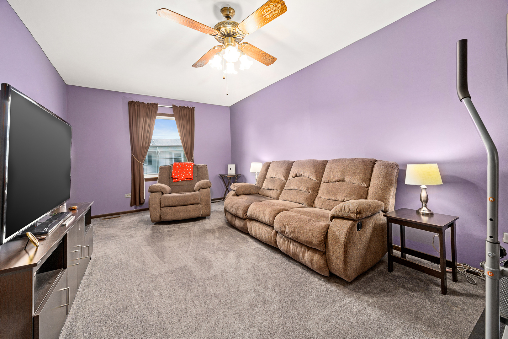 437 Wright Court, Bolingbrook, IL 60440