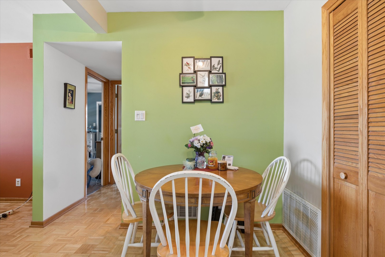 11036 S Kilpatrick Avenue #3SE, Oak Lawn, IL 60453