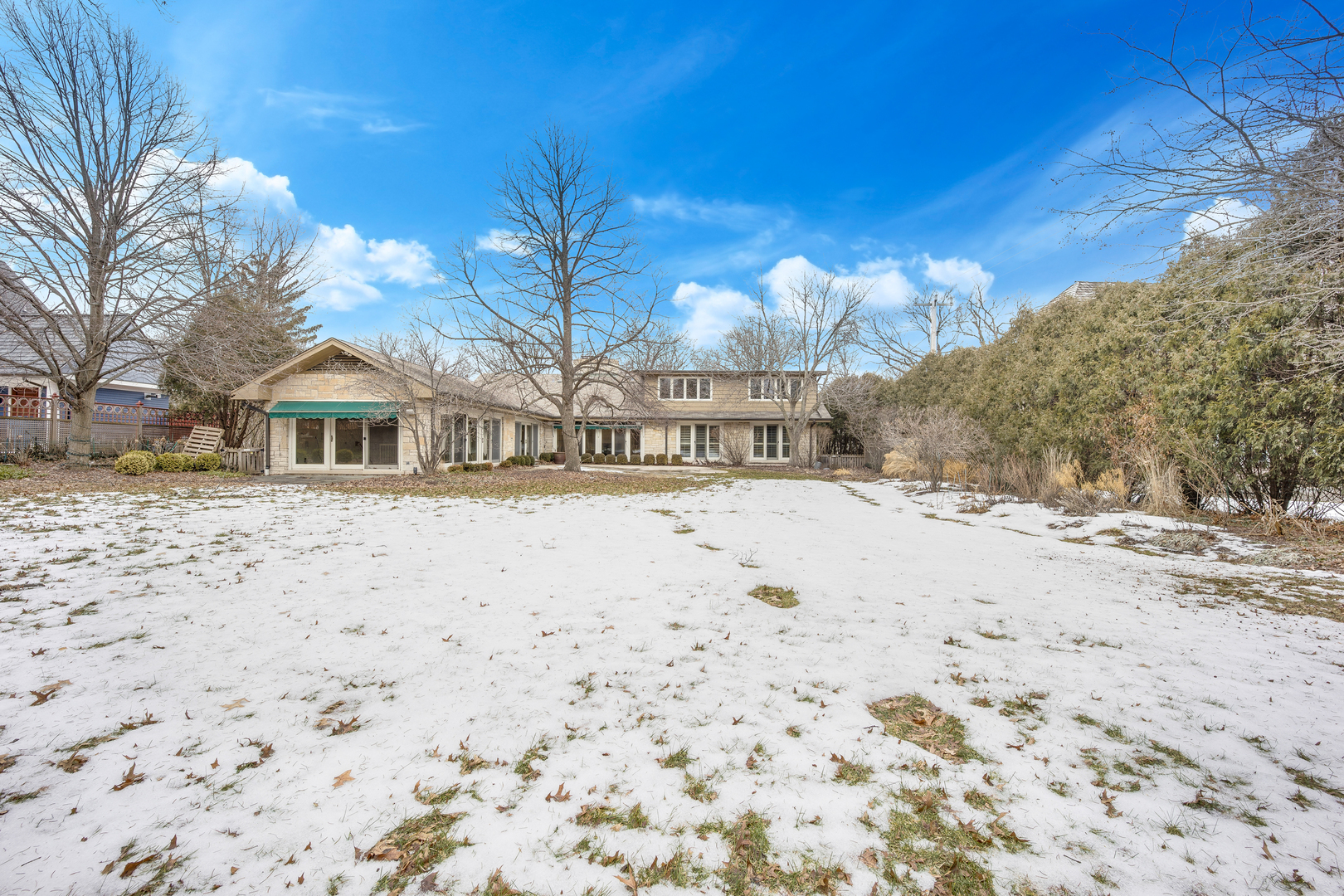 120 E 8th Street, Hinsdale, IL 60521