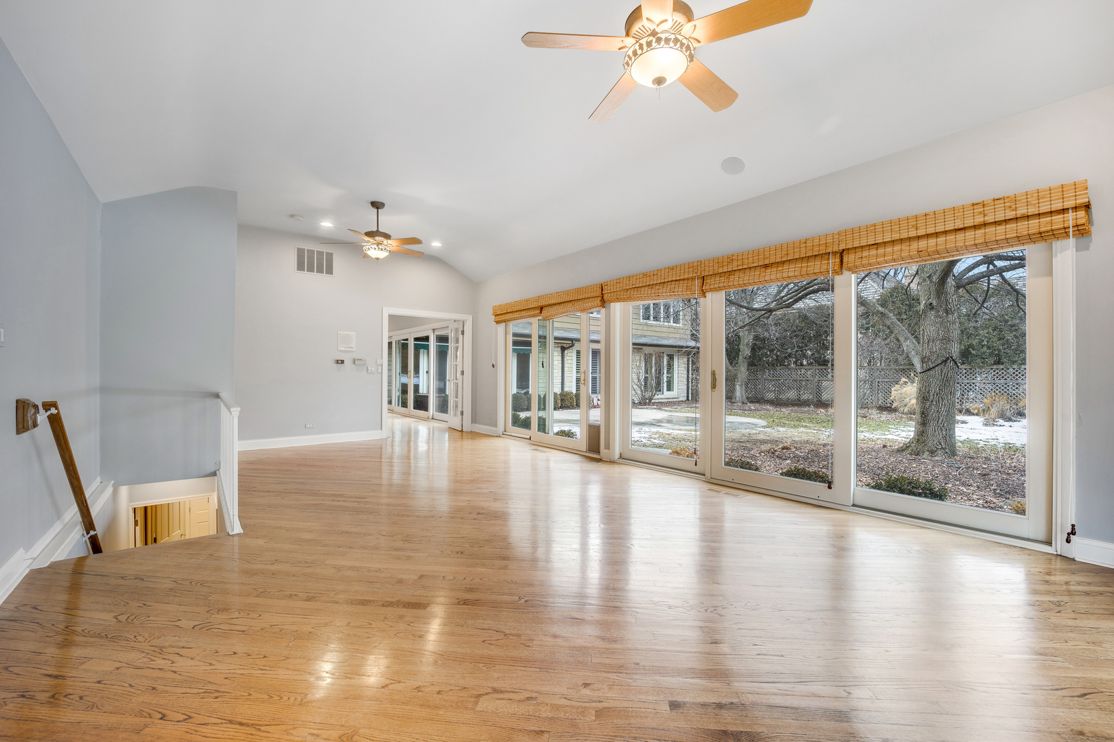 120 E 8th Street, Hinsdale, IL 60521