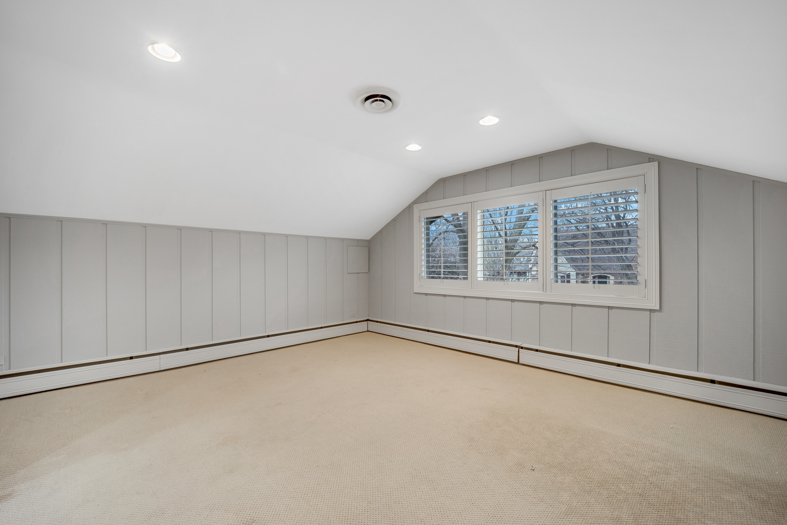 120 E 8th Street, Hinsdale, IL 60521
