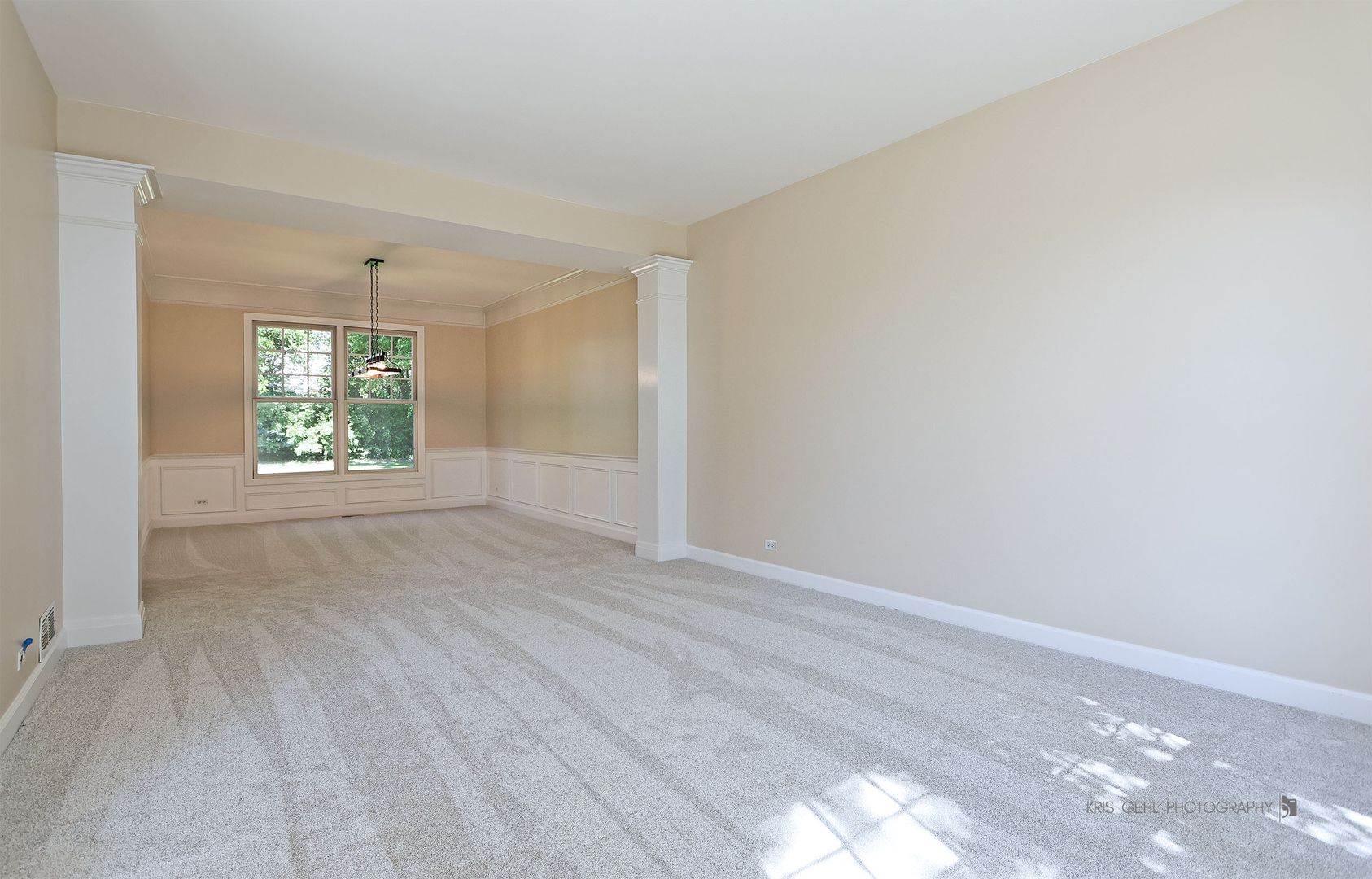 1096 Chesapeake Boulevard, Grayslake, IL 60030