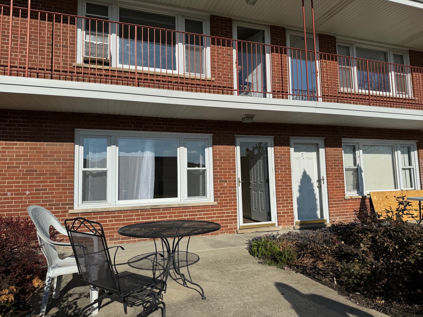 1105 Holiday Lane #7, Des Plaines, IL 60016