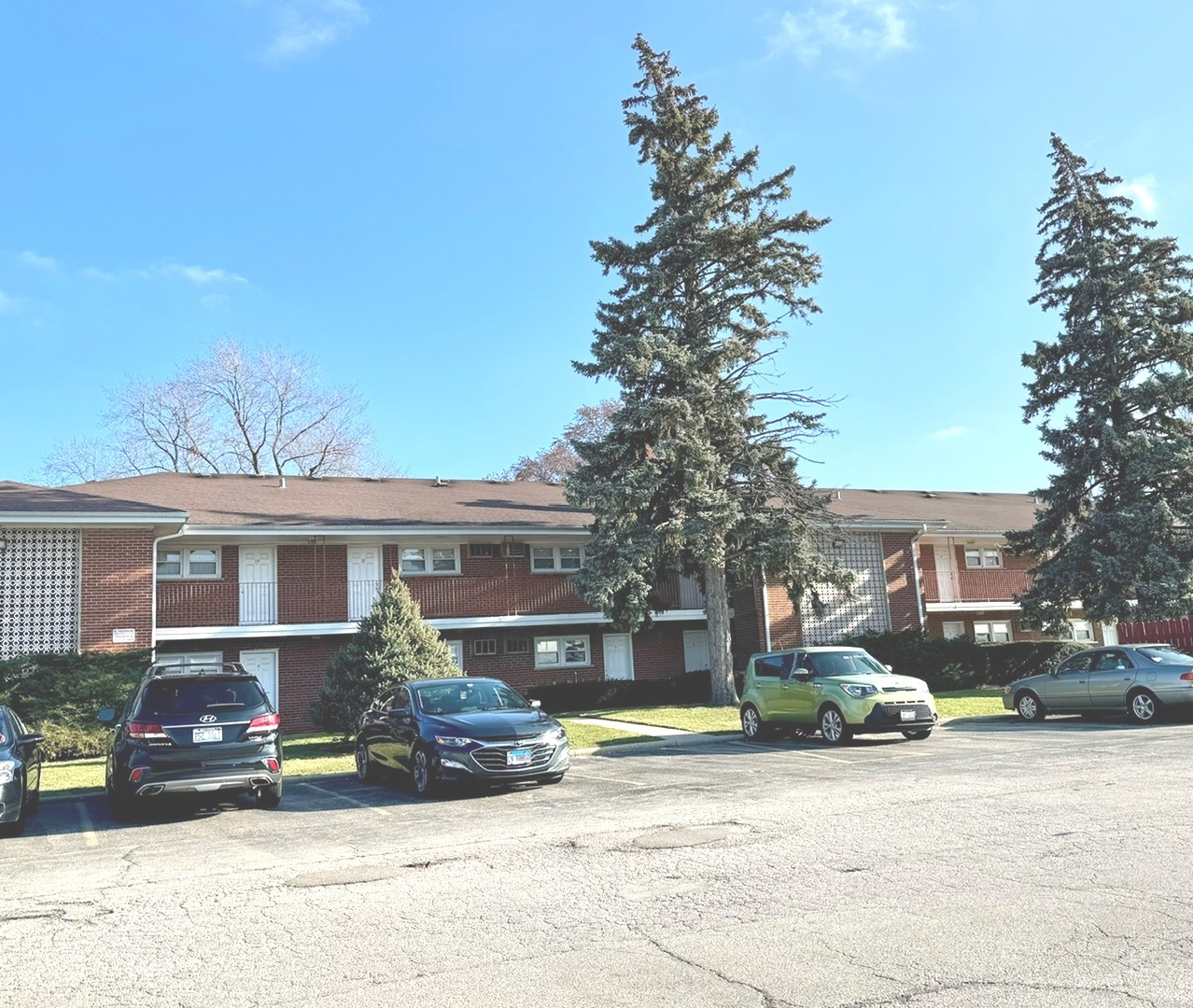 1105 Holiday Lane #7, Des Plaines, IL 60016
