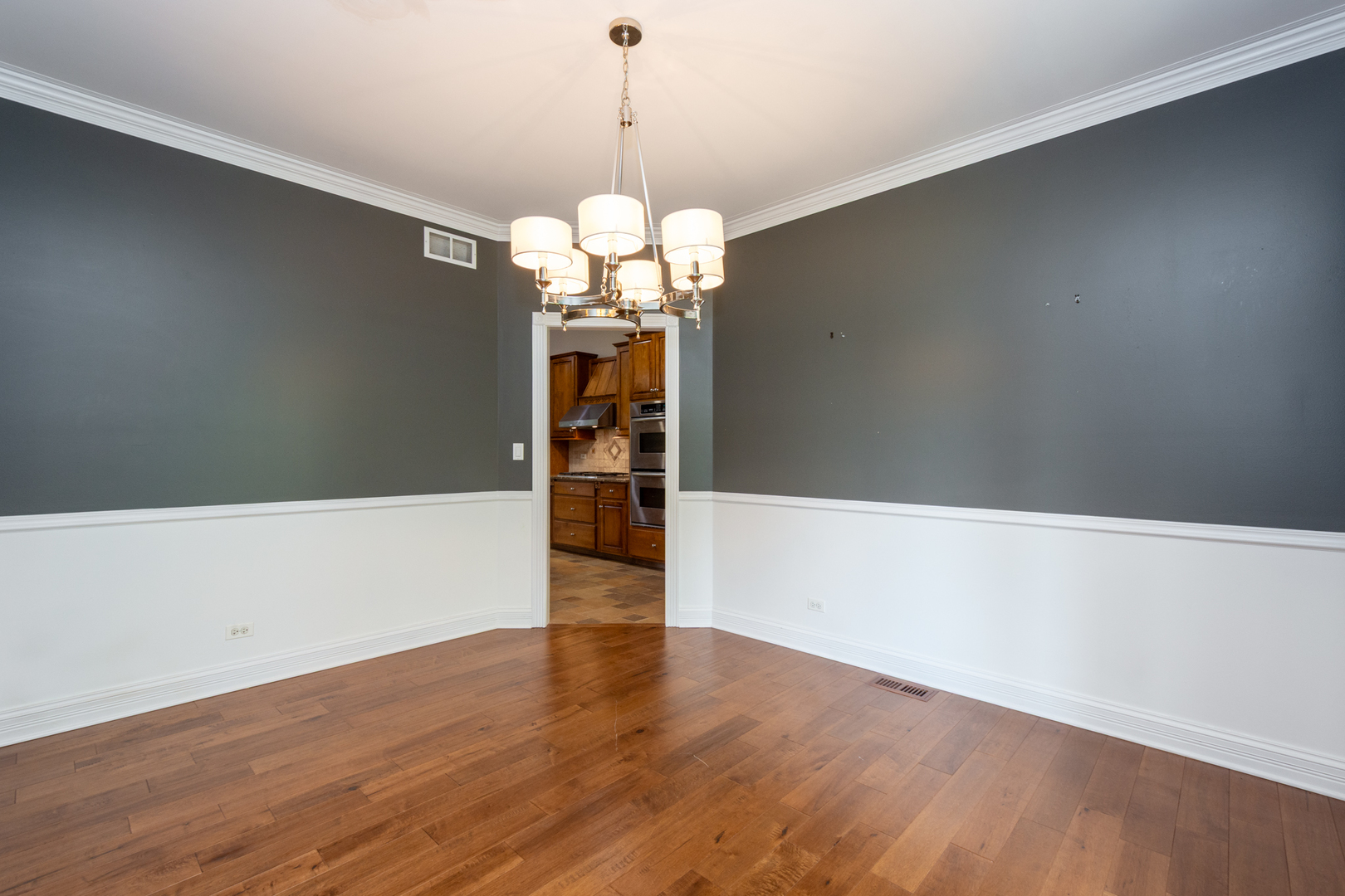 10303 Fox Bluff Lane, Spring Grove, IL 60081