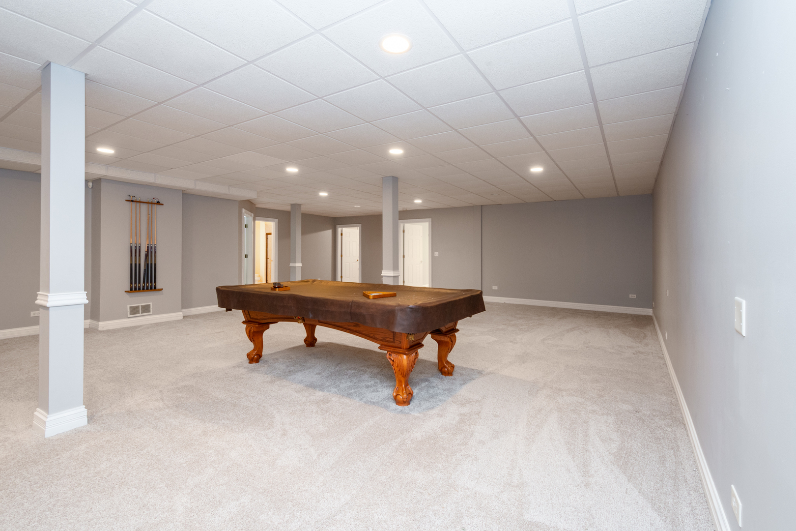 10303 Fox Bluff Lane, Spring Grove, IL 60081