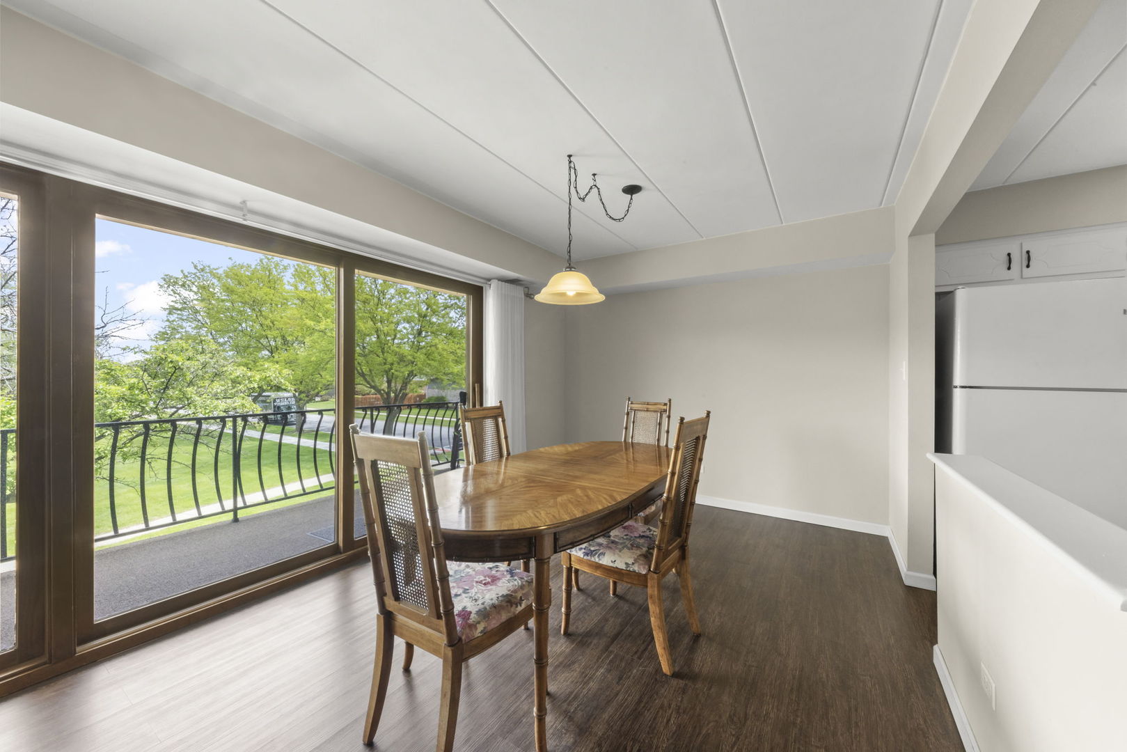 8810 W 140th Street #212, Orland Park, IL 60462