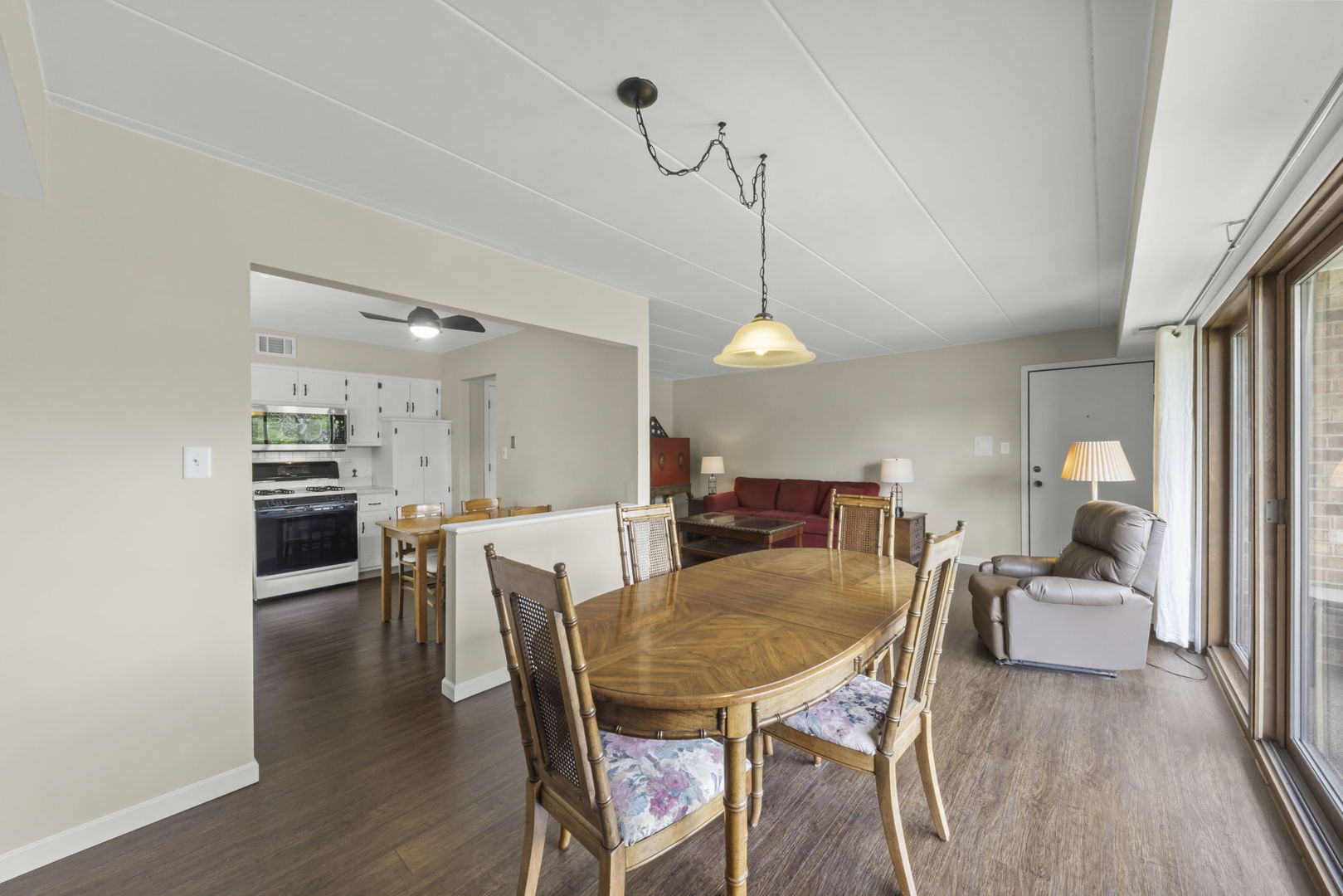8810 W 140th Street #212, Orland Park, IL 60462