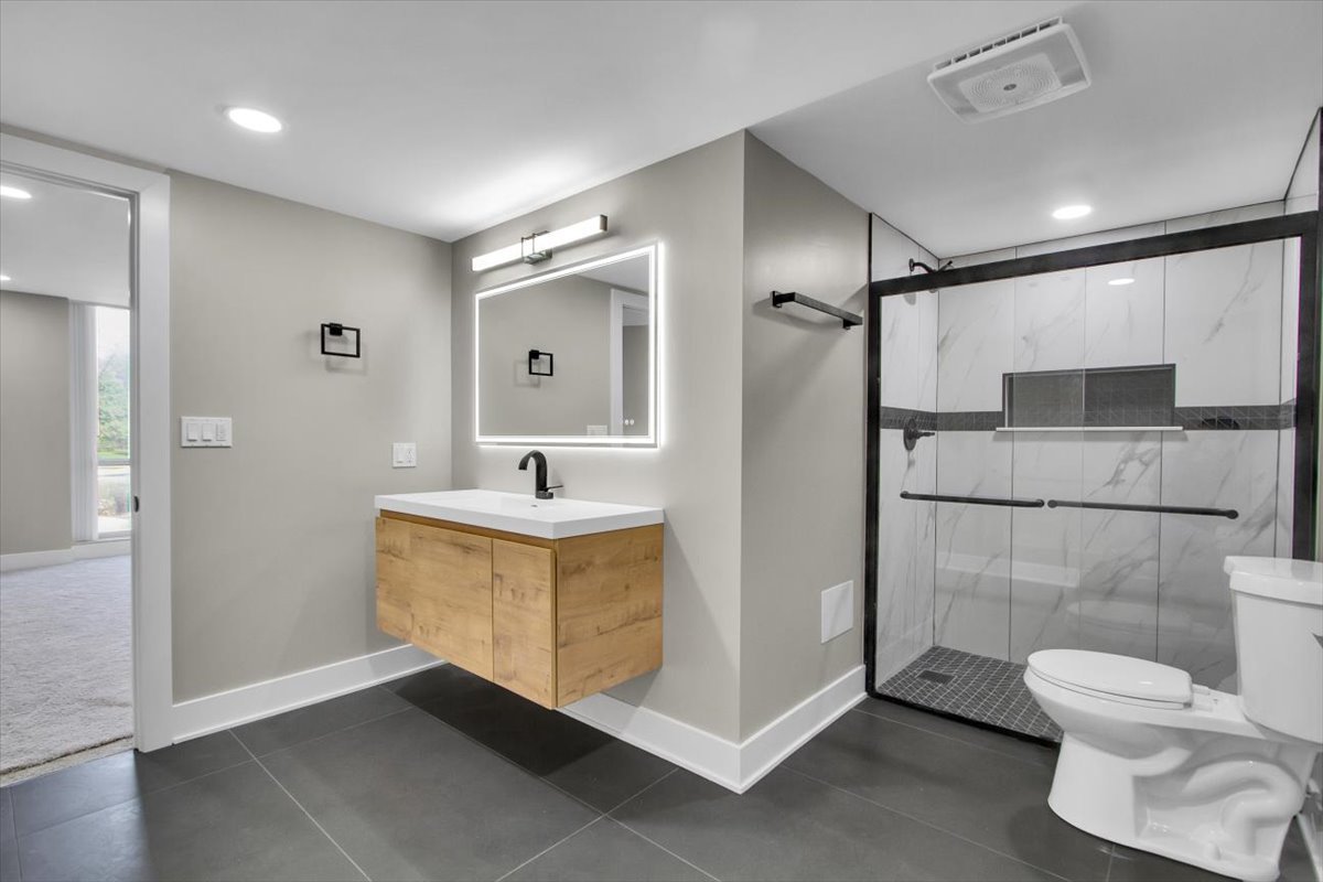 1301 N Western Avenue #134, Lake Forest, IL 60045