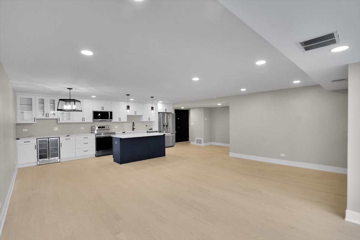 1301 N Western Avenue #134, Lake Forest, IL 60045