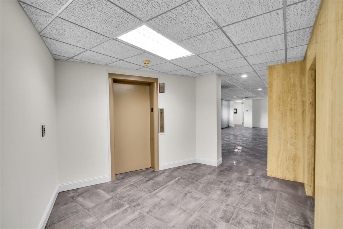 1301 N Western Avenue #134, Lake Forest, IL 60045