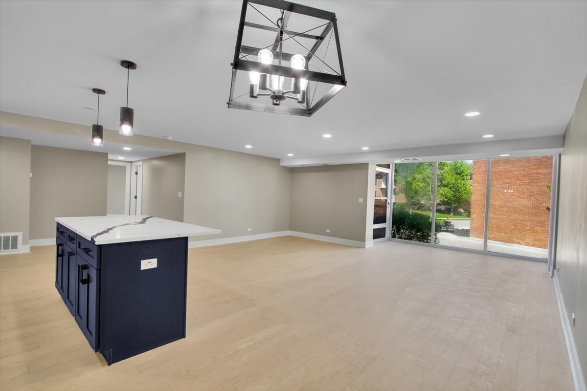 1301 N Western Avenue #134, Lake Forest, IL 60045