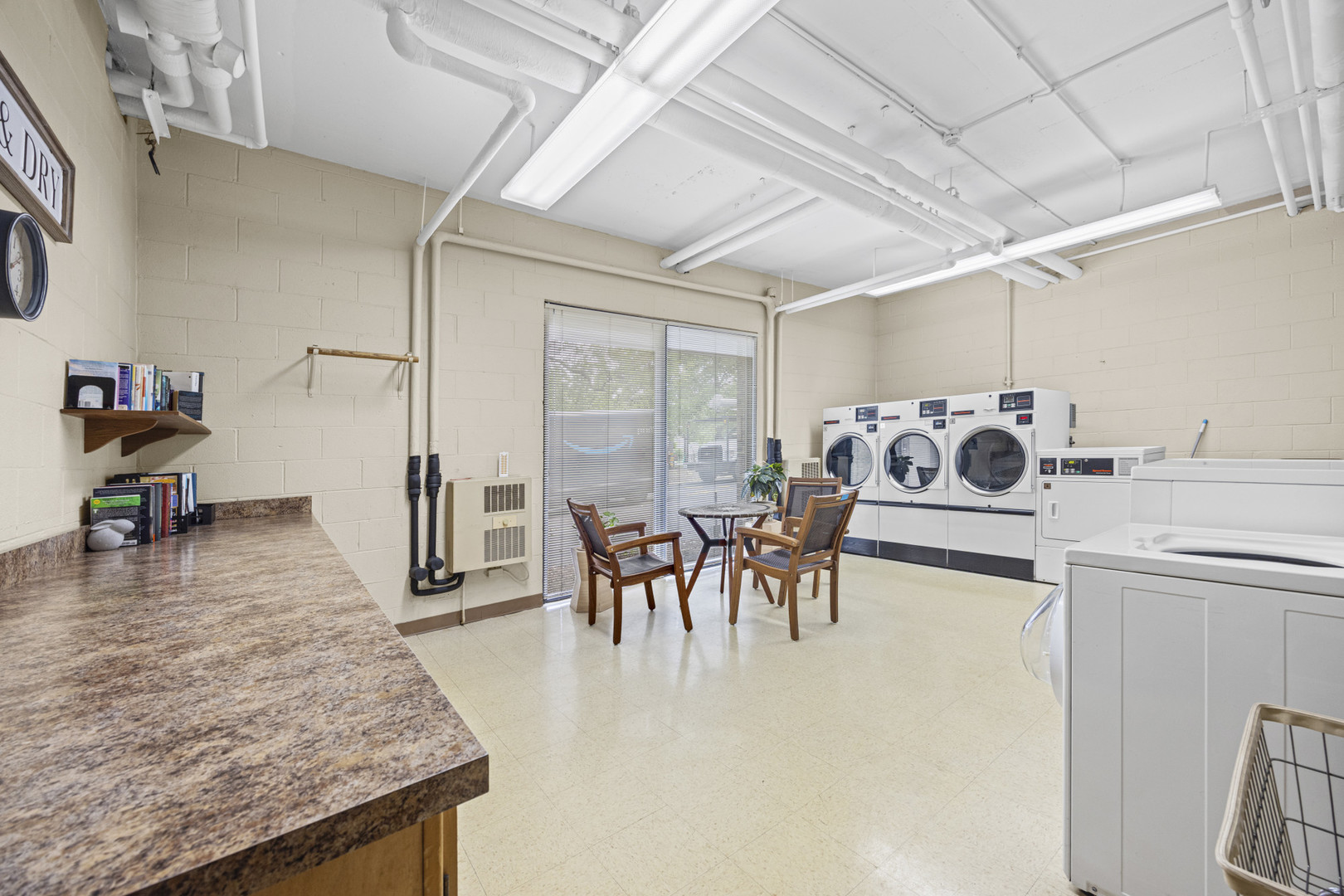 1110 Grove Street #4j, Downers Grove, IL 60515