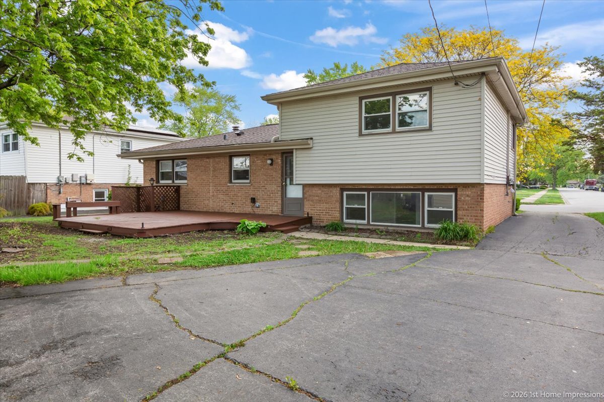 17028 Evans Drive, South Holland, IL 60473