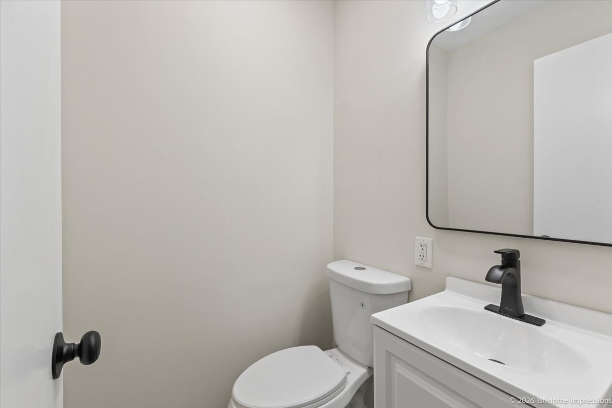 17028 Evans Drive, South Holland, IL 60473