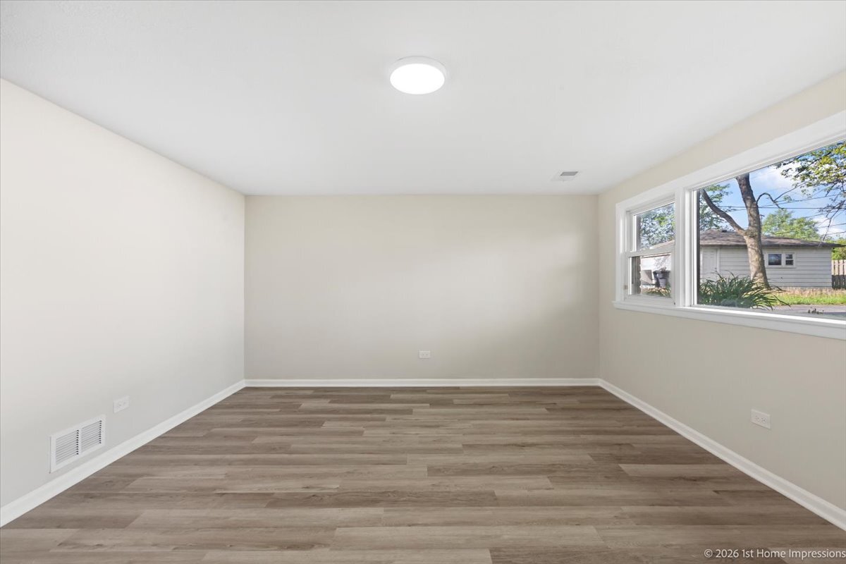 17028 Evans Drive, South Holland, IL 60473