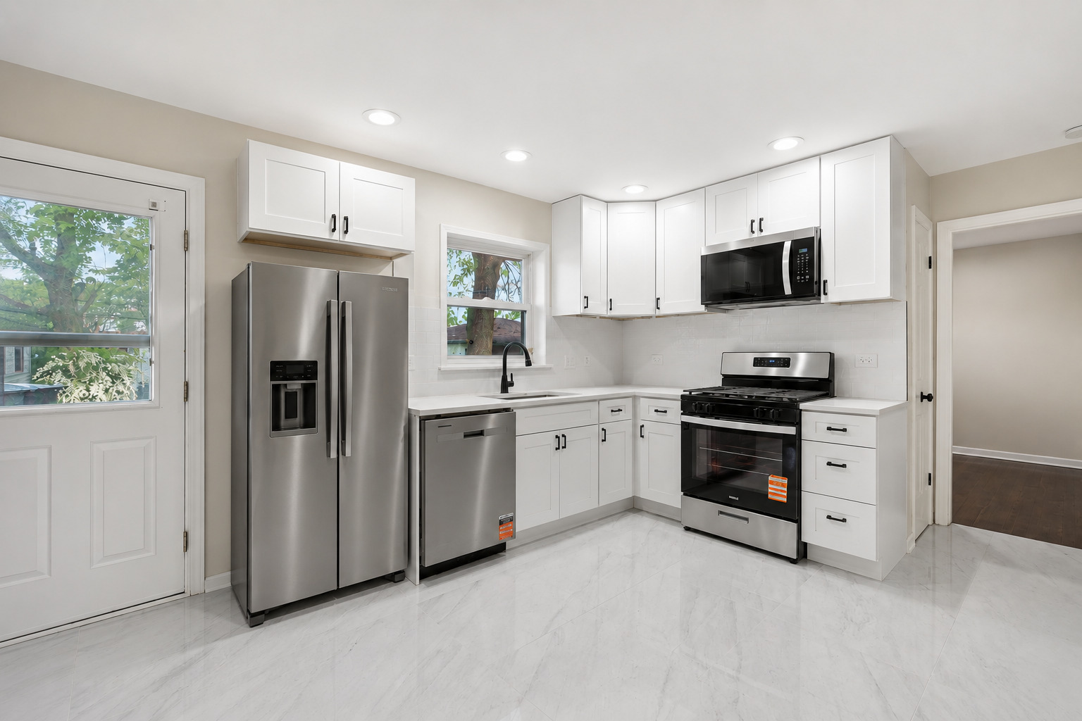 17028 Evans Drive, South Holland, IL 60473