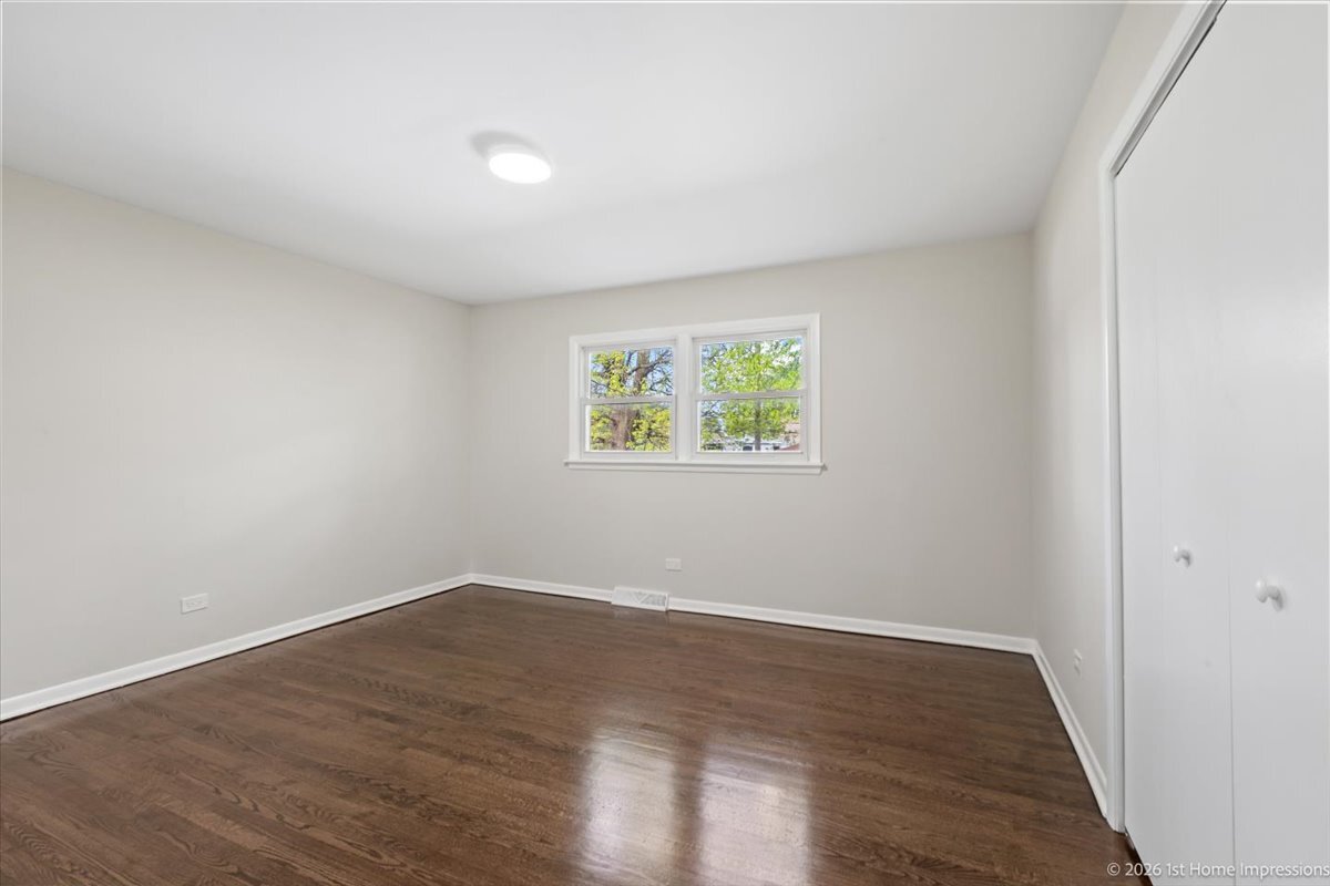 17028 Evans Drive, South Holland, IL 60473