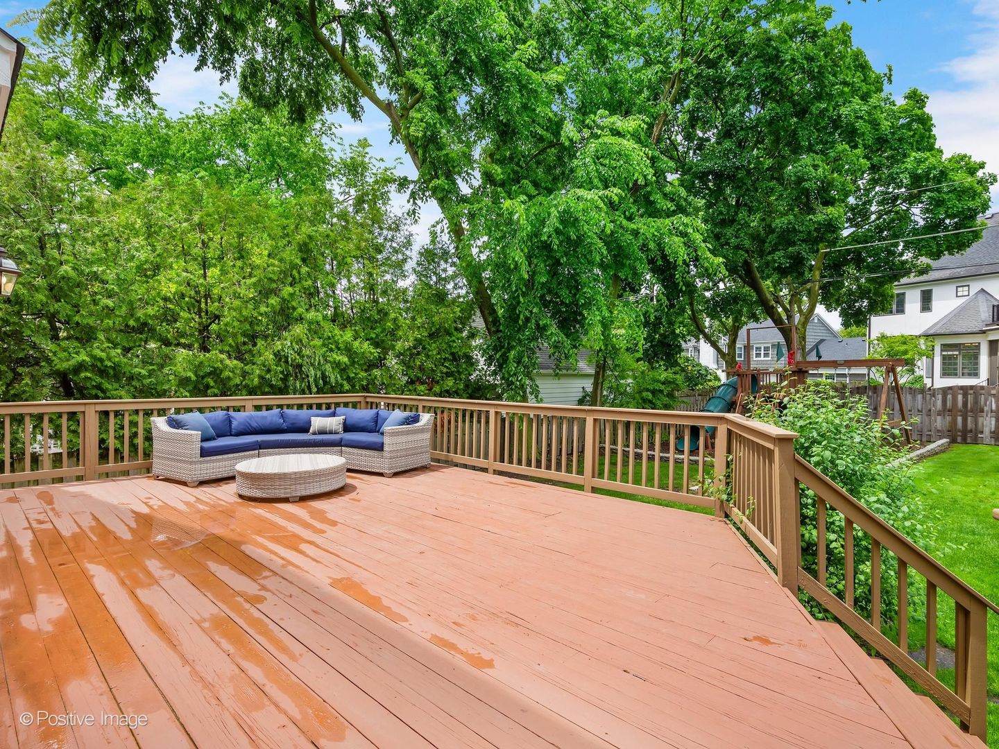 30 Waverly Avenue, Clarendon Hills, IL 60514