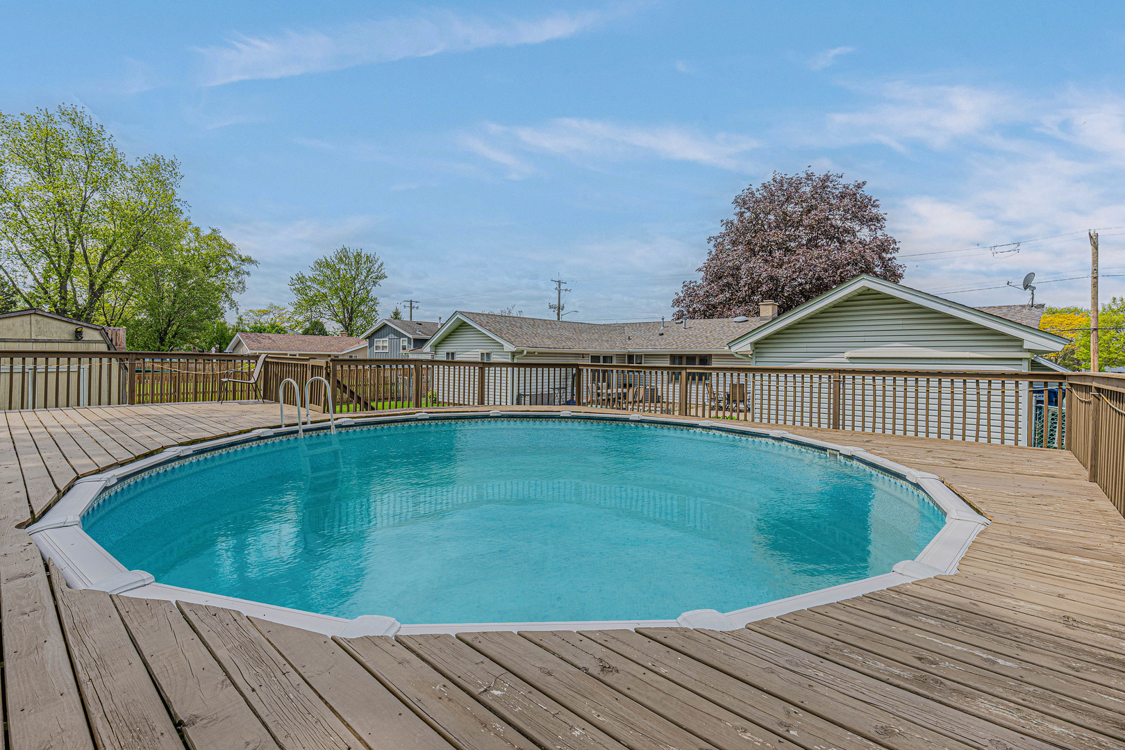 635 S SPRINGINSGUTH Road, Schaumburg, IL 60193