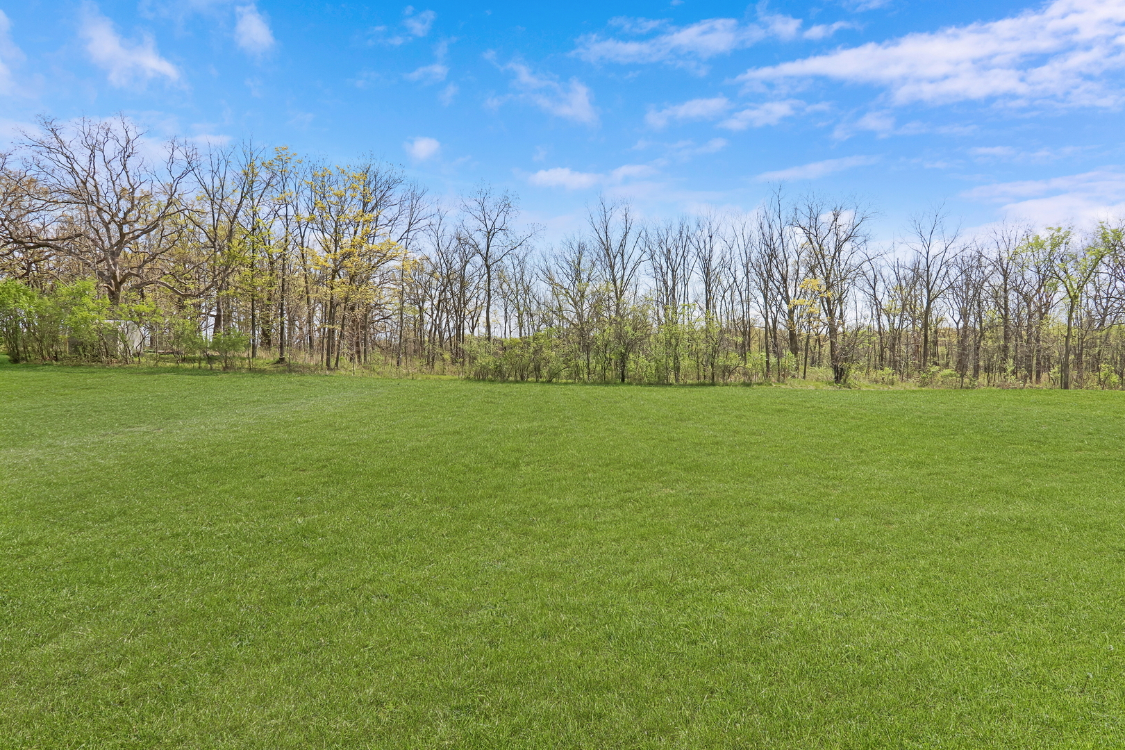 14705 W Concord Court, Wadsworth, IL 60083