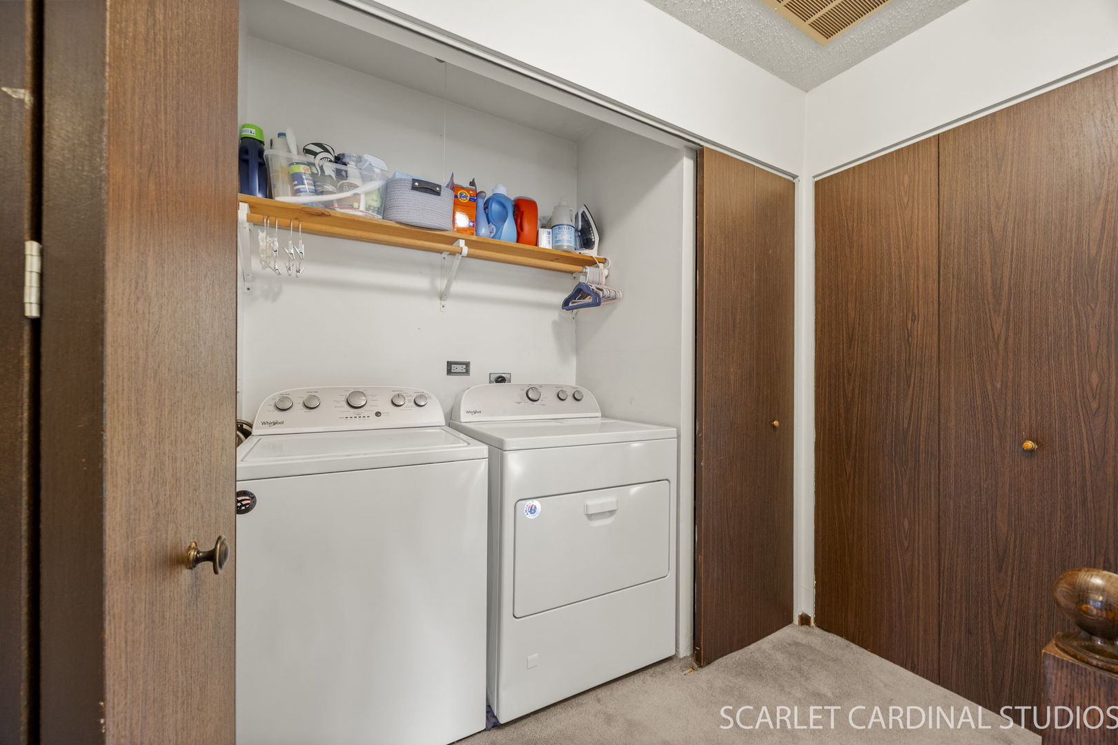 30W124 Wood Court, Warrenville, IL 60555