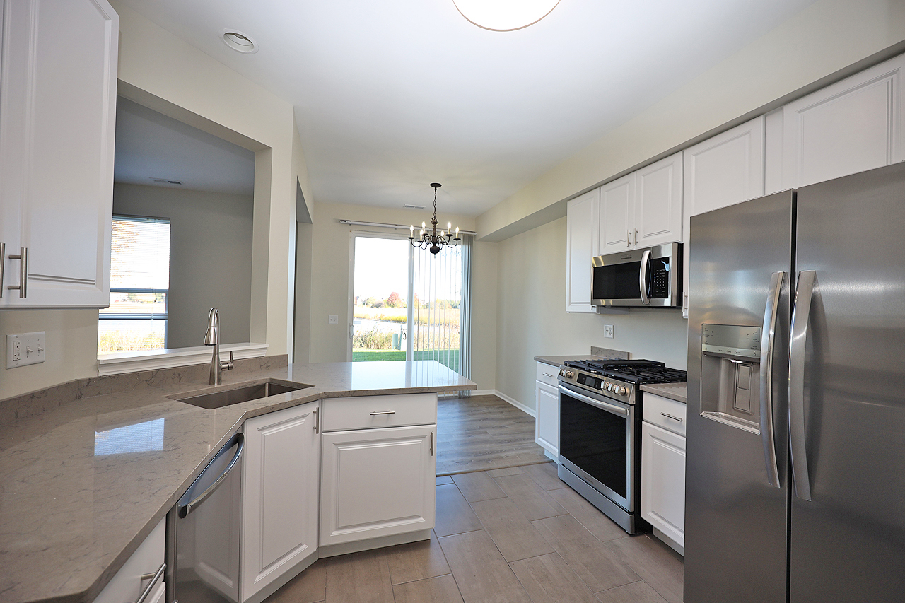 24854 W Gates Lane, Plainfield, IL 60585
