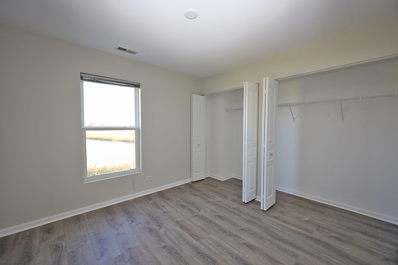 24854 W Gates Lane, Plainfield, IL 60585