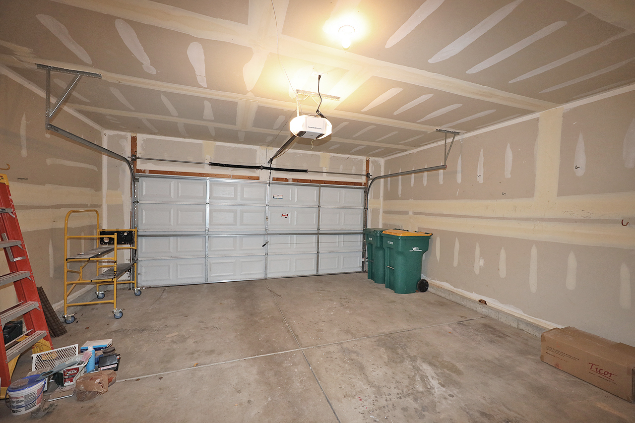 24854 W Gates Lane, Plainfield, IL 60585