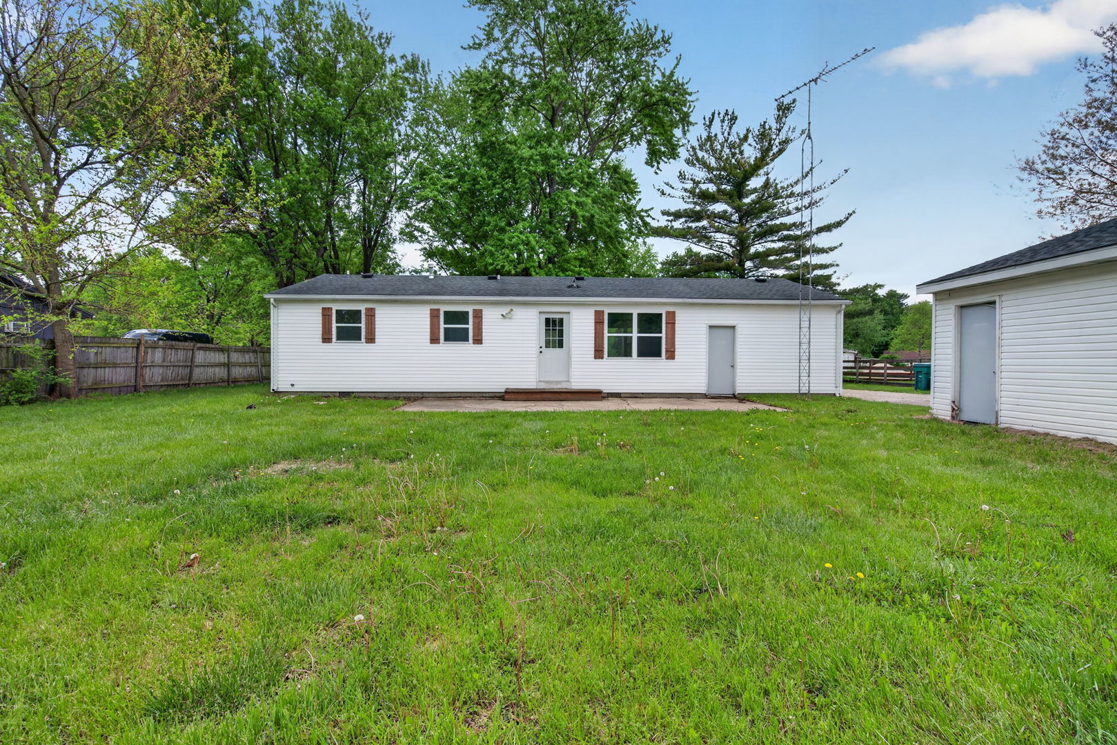 22238 W Highway 113, Wilmington, IL 60481