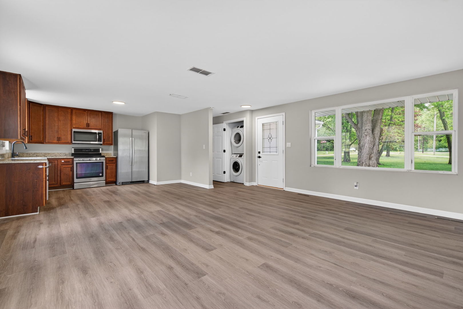 22238 W Highway 113, Wilmington, IL 60481