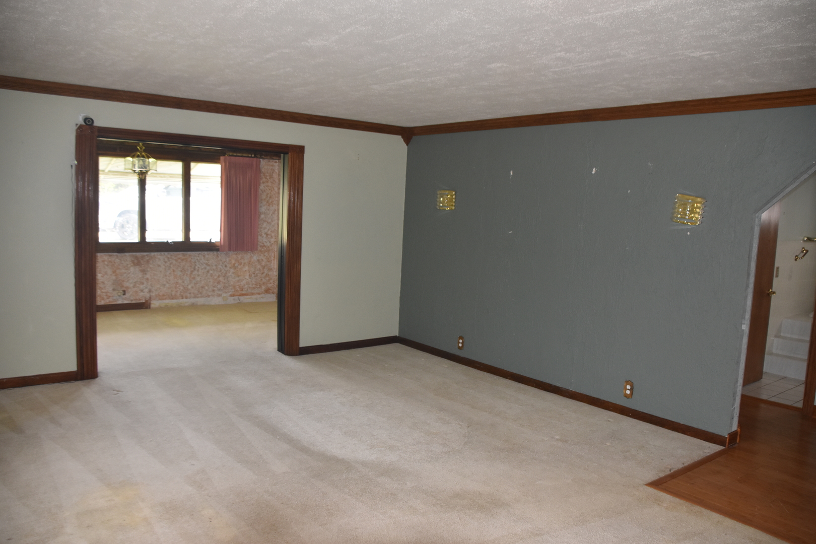 380 Forest Preserve Drive, Wood Dale, IL 60191