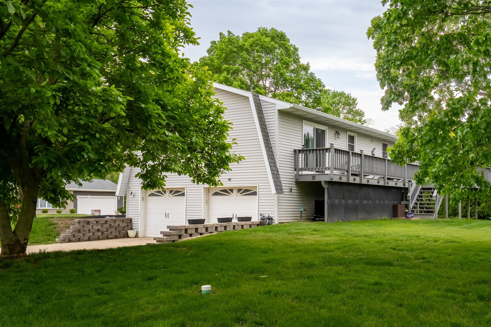 217 INDIAN CREEK Drive, Pekin, IL 61554